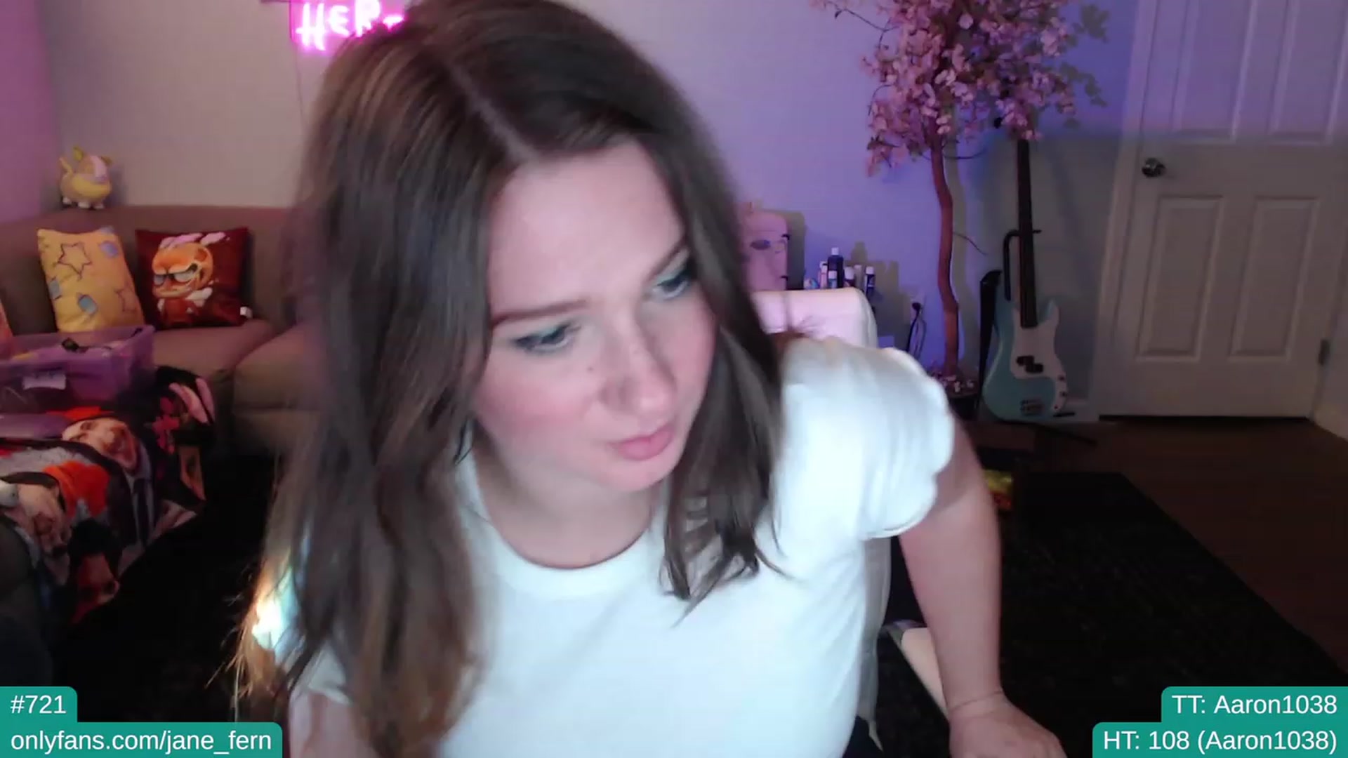 Gallery image thumbnail from Jane_Fern's myfreecams stream on, 01/30/2023, 03:54 image 14 of 20