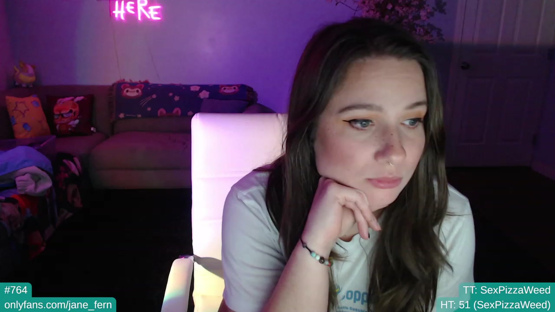 Gallery image thumbnail from Jane_Fern's myfreecams stream on, 02/01/2023, 03:34 image 2 of 20