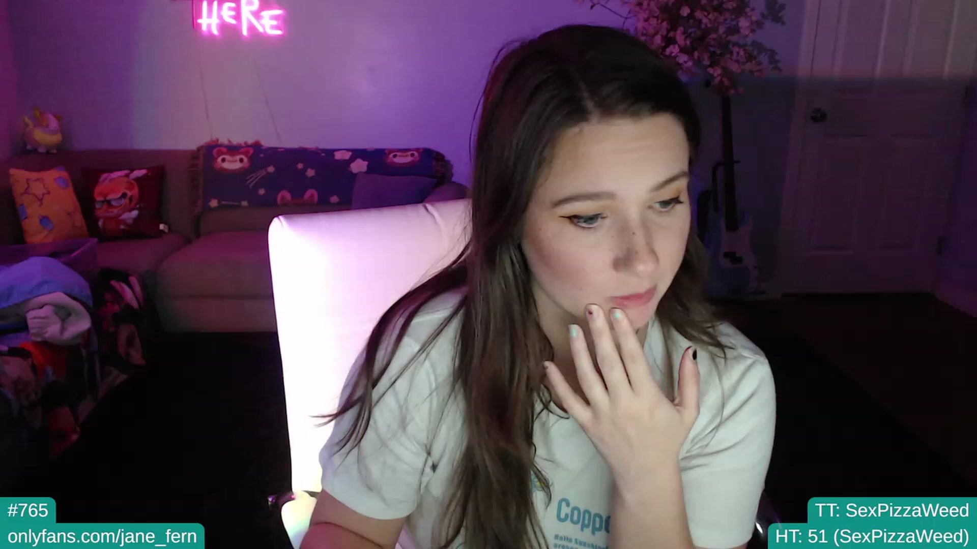 Gallery image thumbnail from Jane_Fern's myfreecams stream on, 02/01/2023, 03:34 image 6 of 20