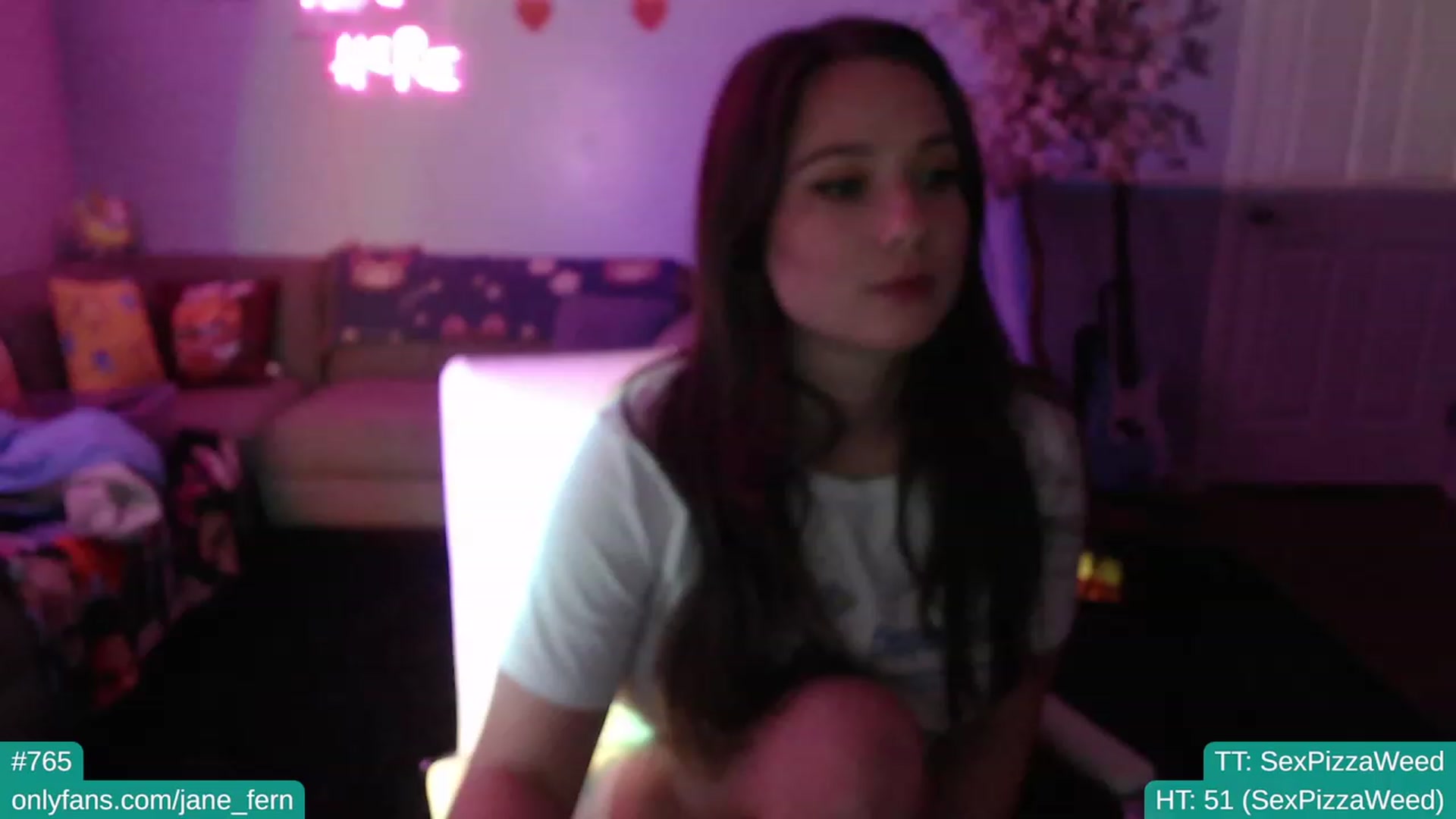 Gallery image thumbnail from Jane_Fern's myfreecams stream on, 02/01/2023, 03:34 image 9 of 20