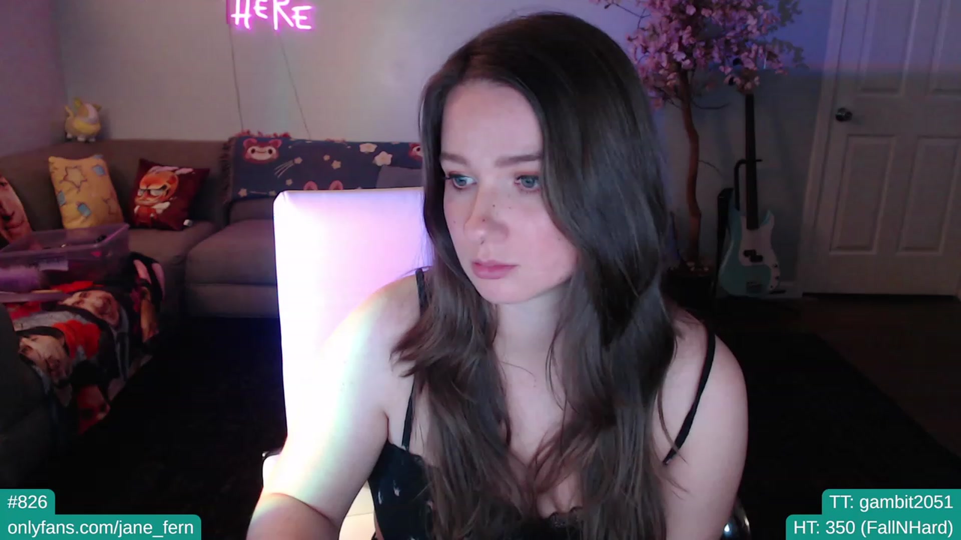 Gallery image thumbnail from Jane_Fern's myfreecams stream on, 02/03/2023, 01:15 image 10 of 20
