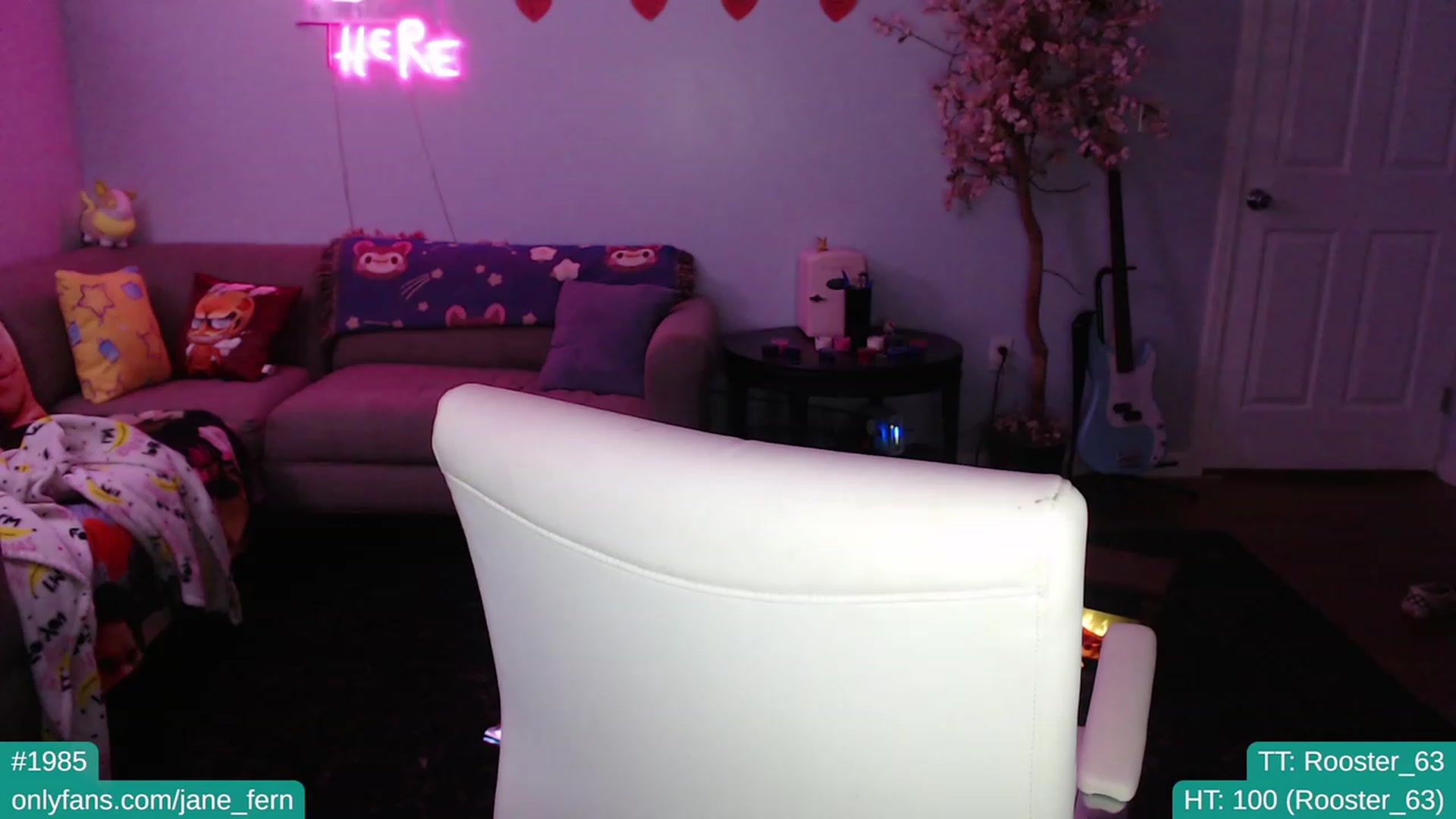 Gallery image thumbnail from Jane_Fern's myfreecams stream on, 02/07/2023, 03:56 image 14 of 20