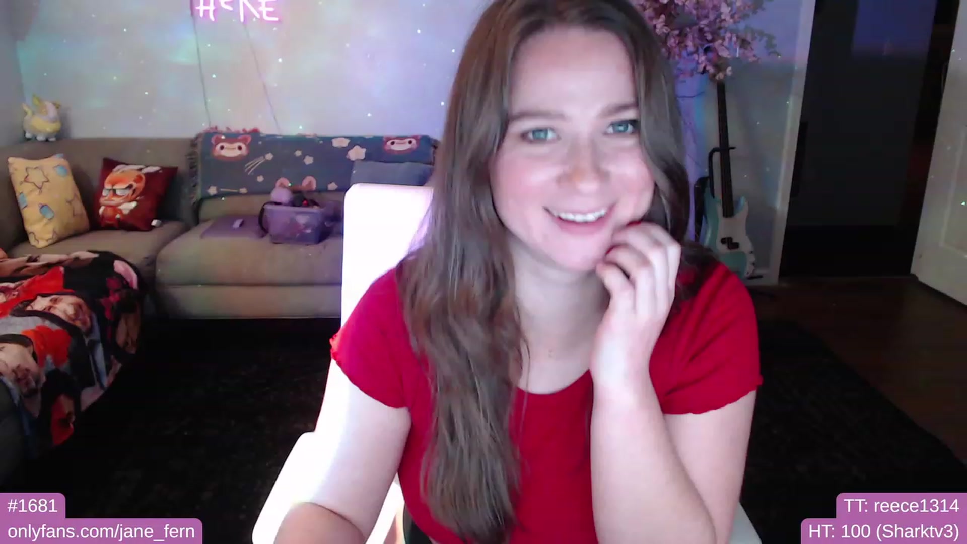 Gallery image thumbnail from Jane_Fern's myfreecams stream on, 02/11/2023, 01:56 image 1 of 20