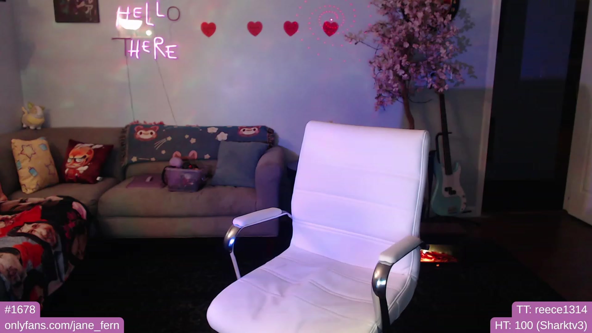 Gallery image thumbnail from Jane_Fern's myfreecams stream on, 02/11/2023, 01:56 image 2 of 20