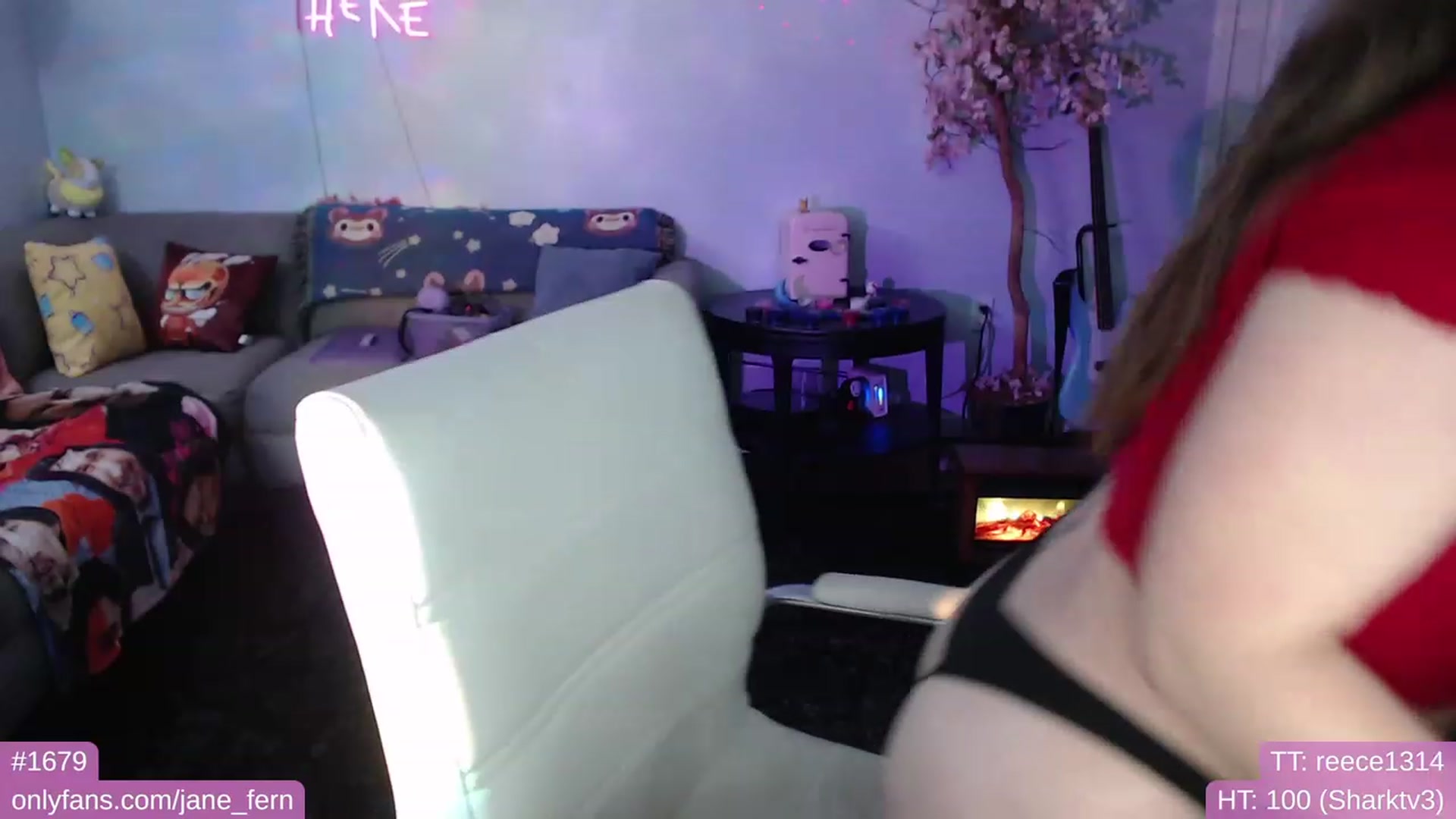 Gallery image thumbnail from Jane_Fern's myfreecams stream on, 02/11/2023, 01:59 image 7 of 20