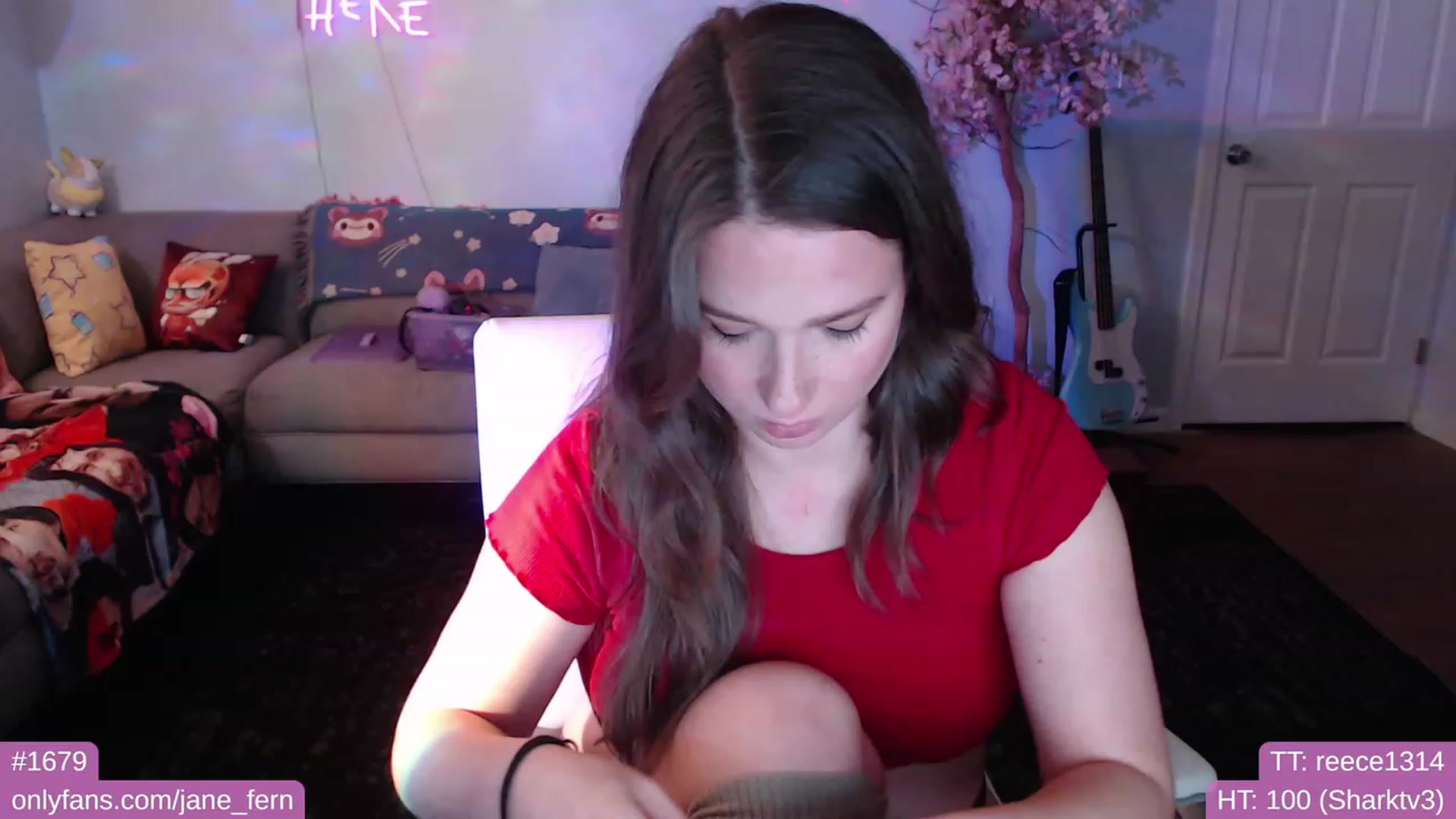 Gallery image thumbnail from Jane_Fern's myfreecams stream on, 02/11/2023, 01:59 image 5 of 20