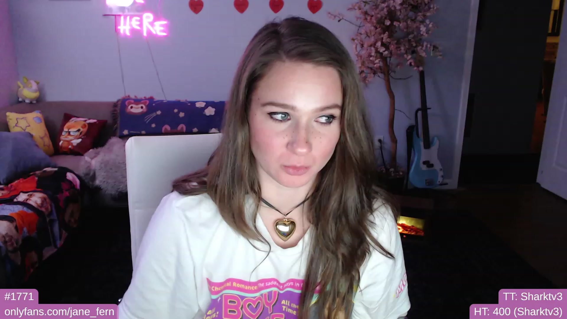 Gallery image thumbnail from Jane_Fern's myfreecams stream on, 02/17/2023, 02:26 image 1 of 20
