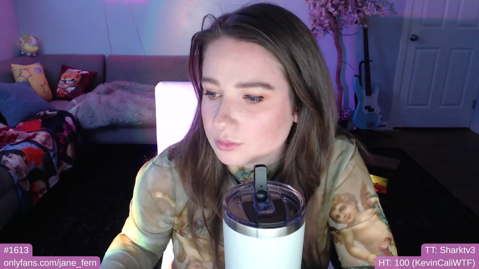 Gallery image thumbnail from Jane_Fern's myfreecams stream on, 02/23/2023, 01:46 image 16 of 20