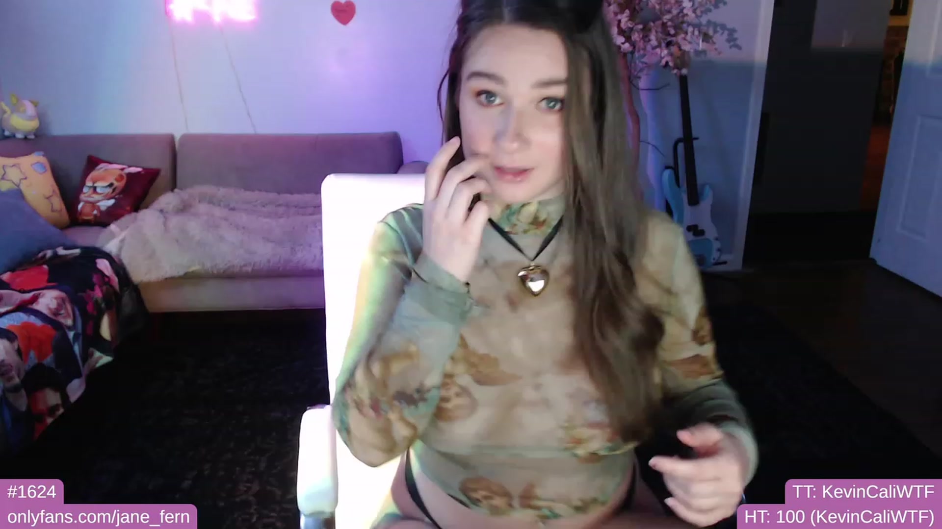 Gallery image thumbnail from Jane_Fern's myfreecams stream on, 02/23/2023, 01:46 image 1 of 20