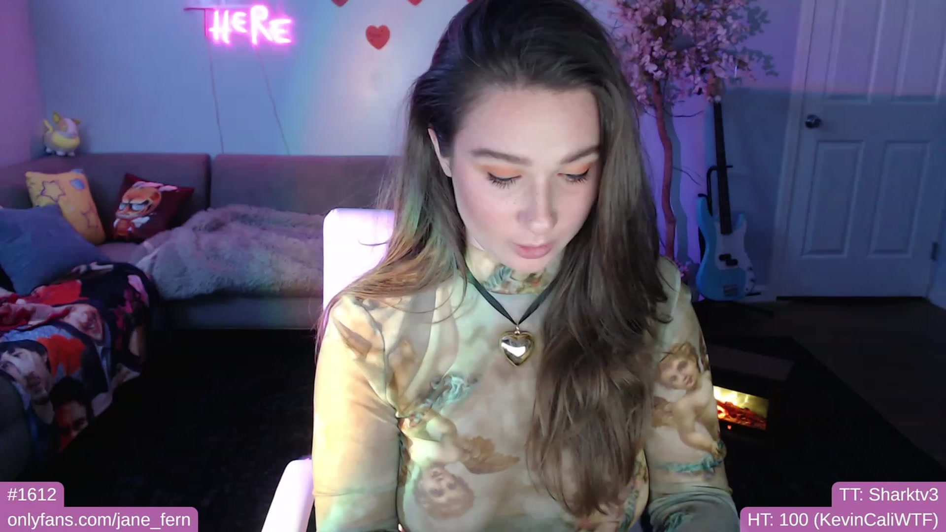Gallery image thumbnail from Jane_Fern's myfreecams stream on, 02/23/2023, 01:46 image 18 of 20
