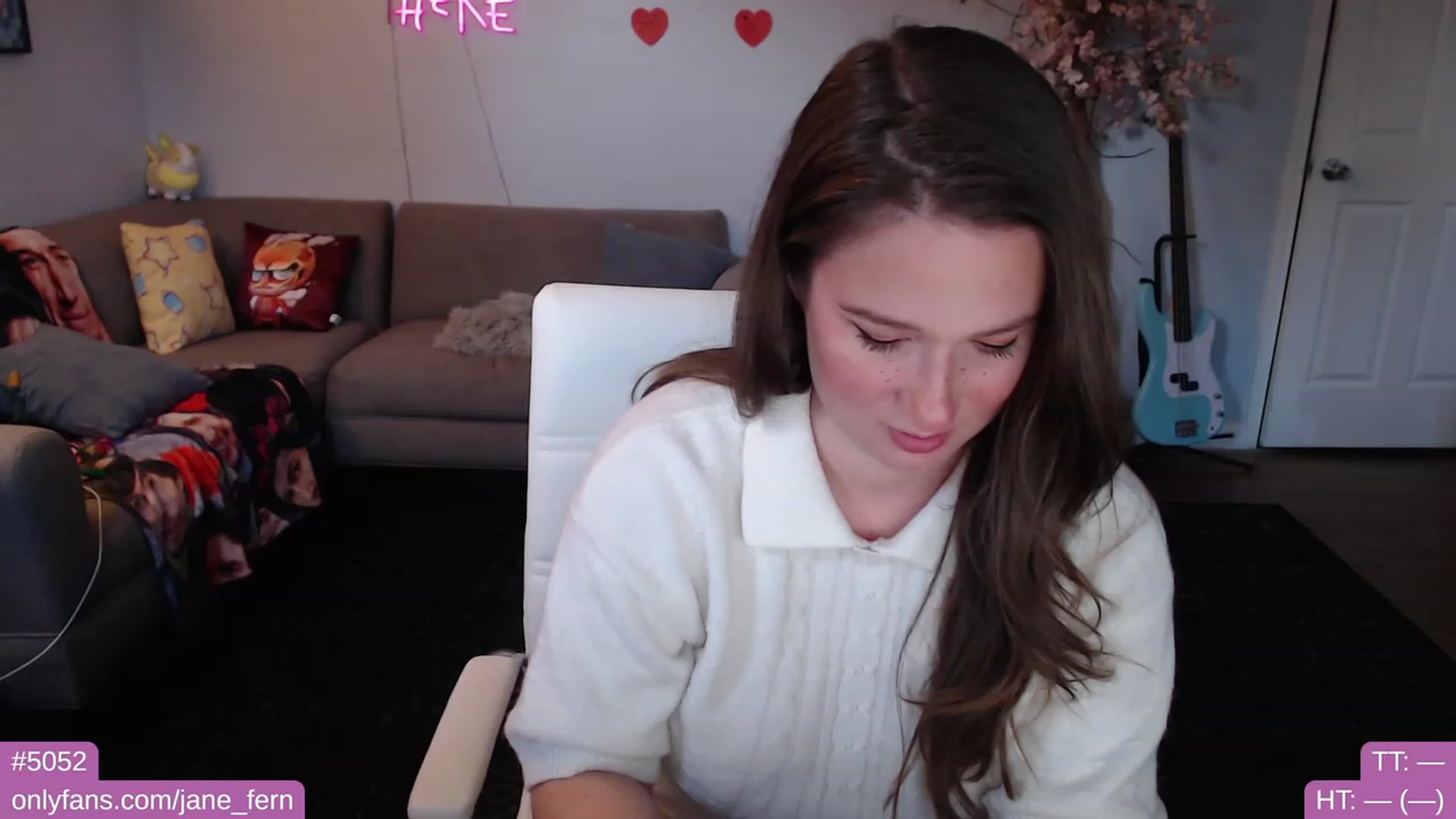 Gallery image thumbnail from Jane_Fern's myfreecams stream on, 03/08/2023, 22:51 image 16 of 20