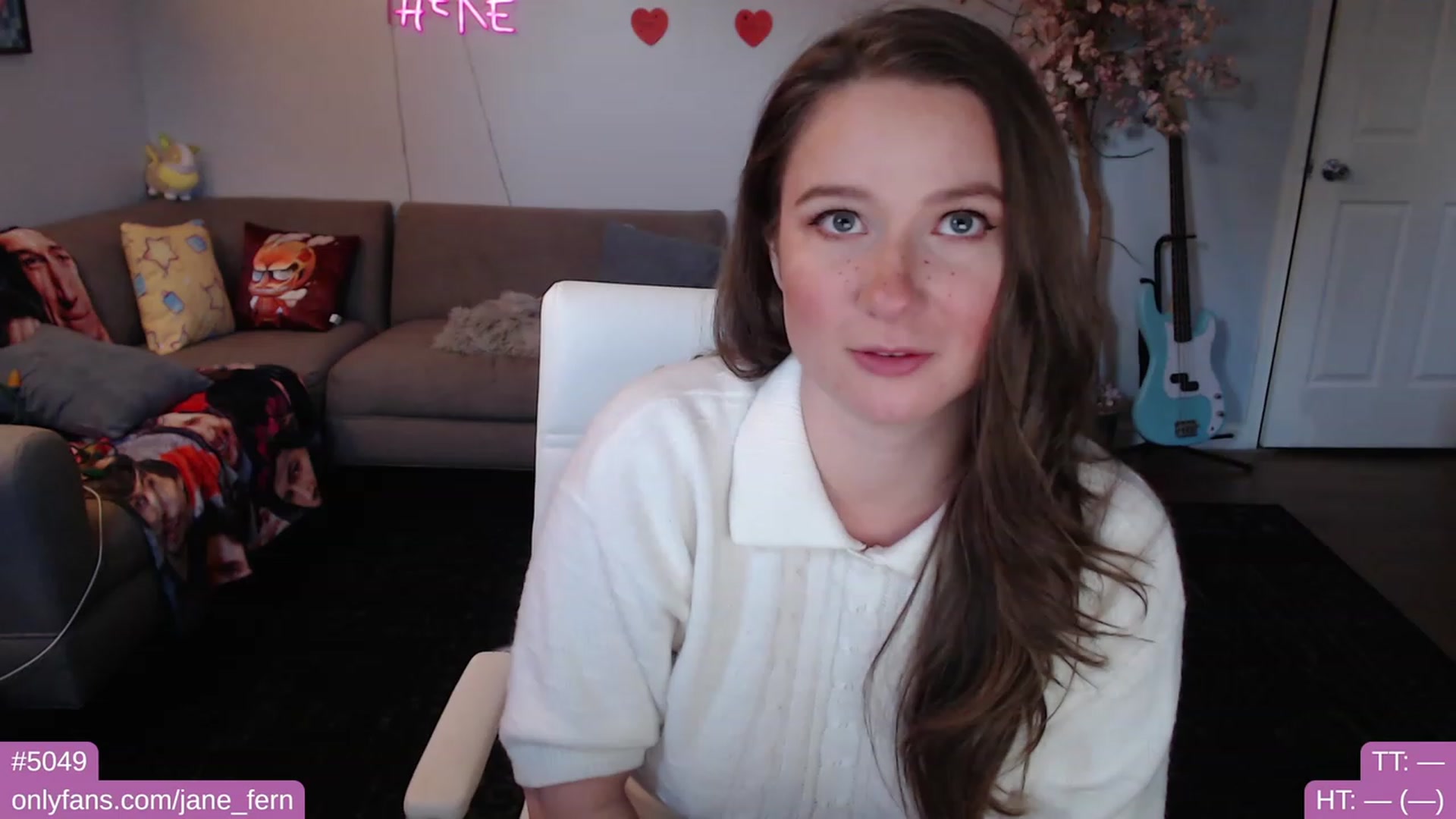 Gallery image thumbnail from Jane_Fern's myfreecams stream on, 03/08/2023, 22:51 image 13 of 20