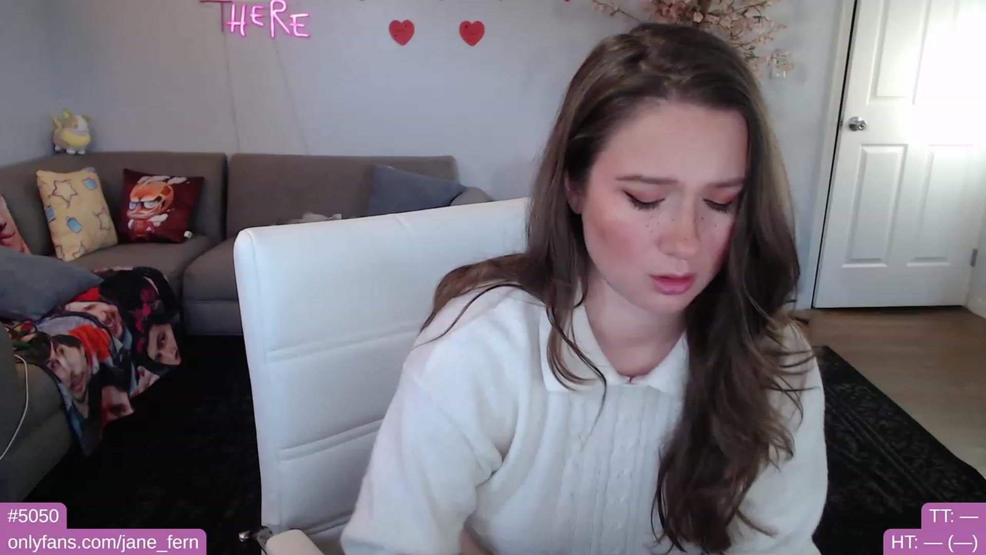 Gallery image thumbnail from Jane_Fern's myfreecams stream on, 03/08/2023, 22:51 image 1 of 20
