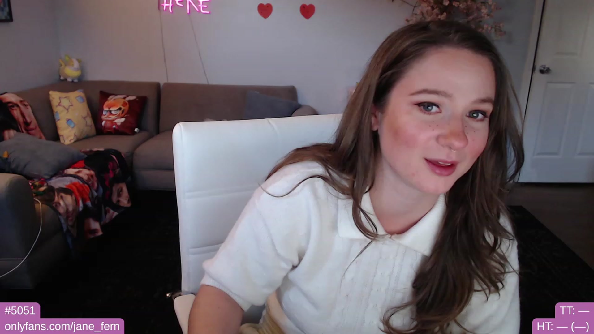 Gallery image thumbnail from Jane_Fern's myfreecams stream on, 03/08/2023, 22:51 image 11 of 20