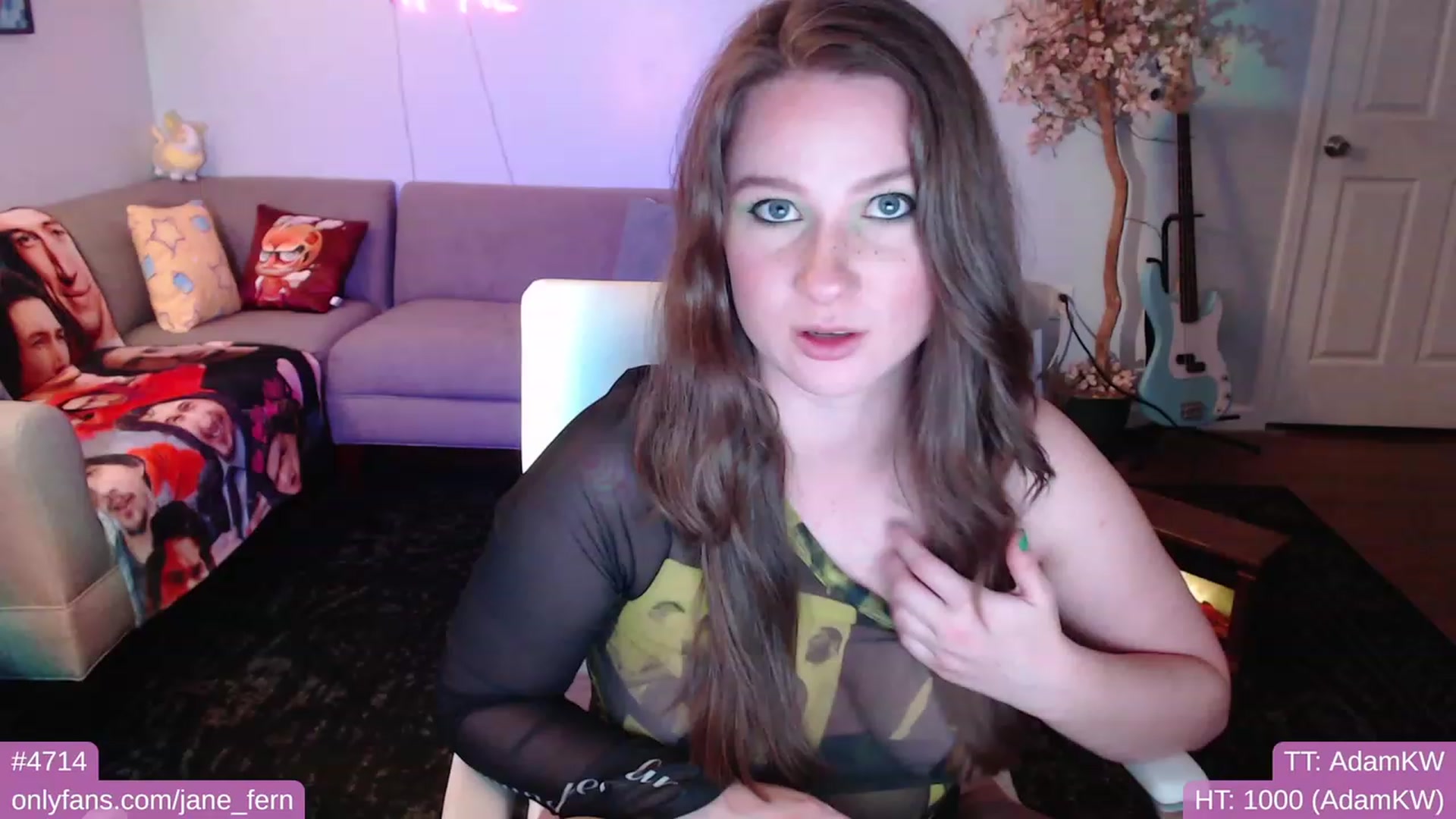 Gallery image thumbnail from Jane_Fern's myfreecams stream on, 03/14/2023, 24:01 image 6 of 20