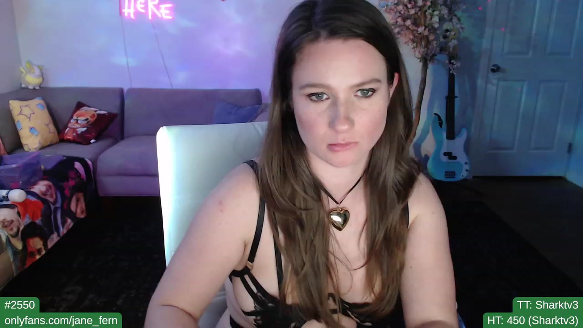 Gallery image thumbnail from Jane_Fern's myfreecams stream on, 03/16/2023, 24:07 image 6 of 20