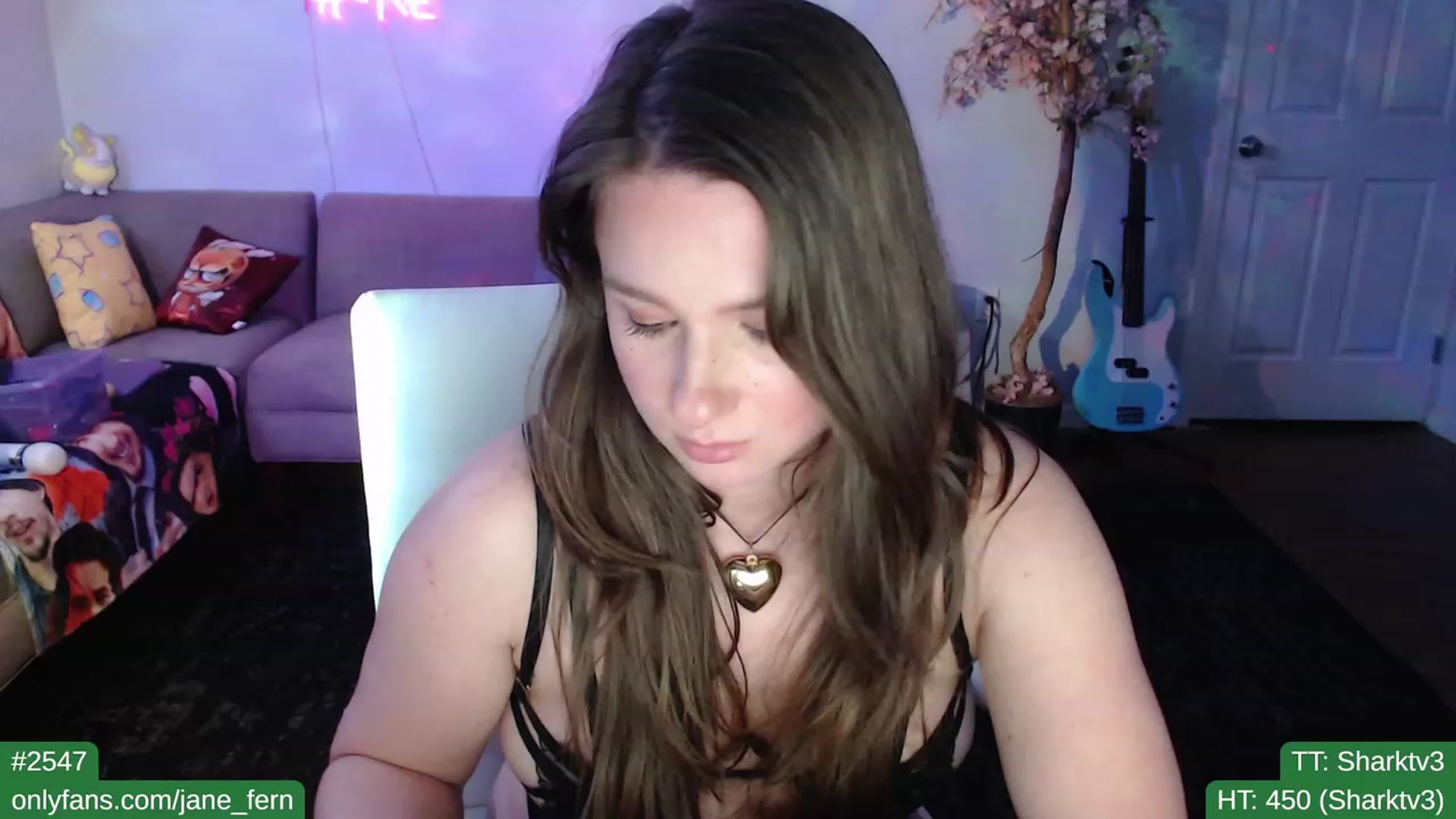 Gallery image thumbnail from Jane_Fern's myfreecams stream on, 03/16/2023, 02:50 image 3 of 20