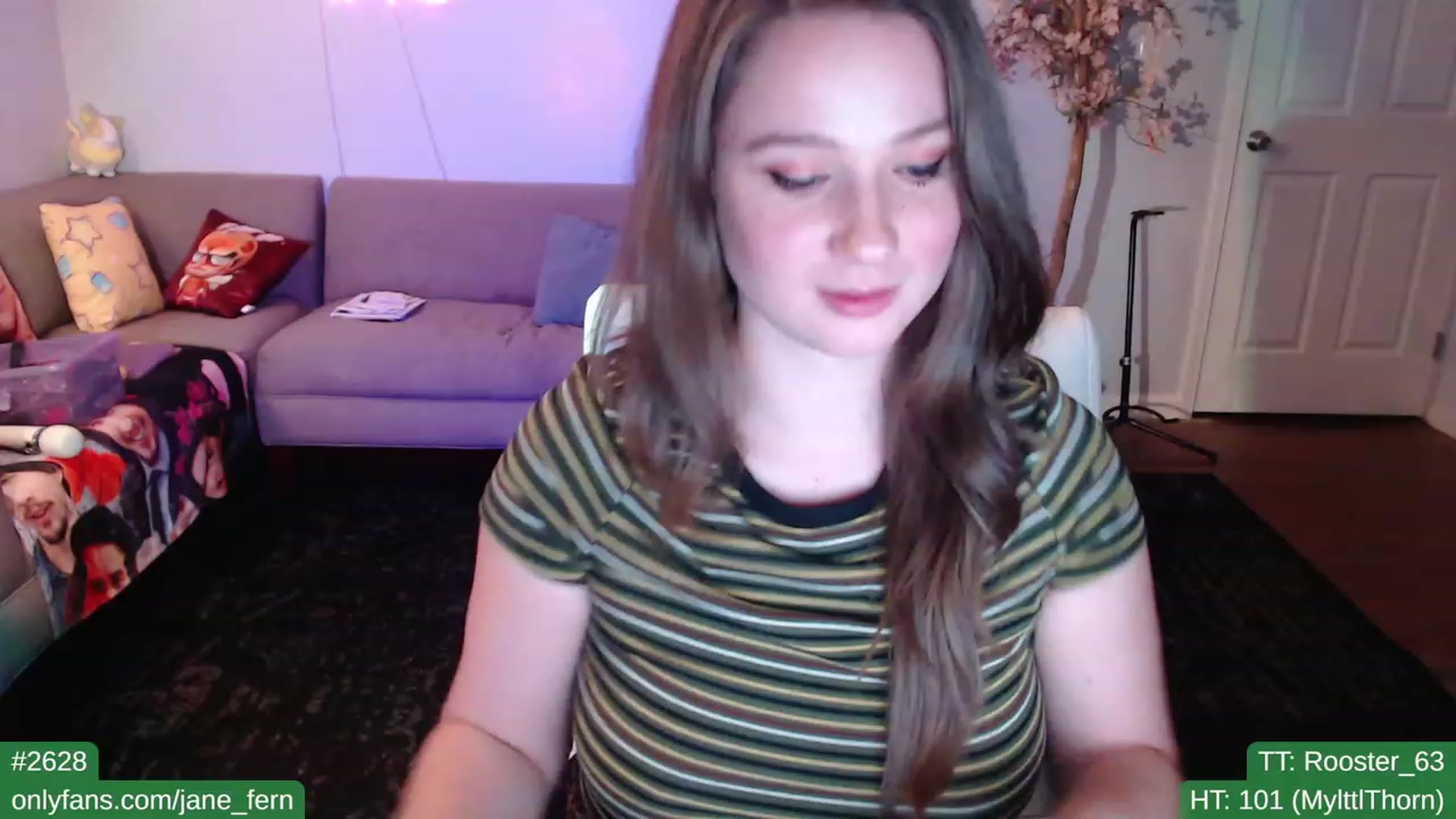Gallery image thumbnail from Jane_Fern's myfreecams stream on, 03/21/2023, 01:54 image 11 of 20