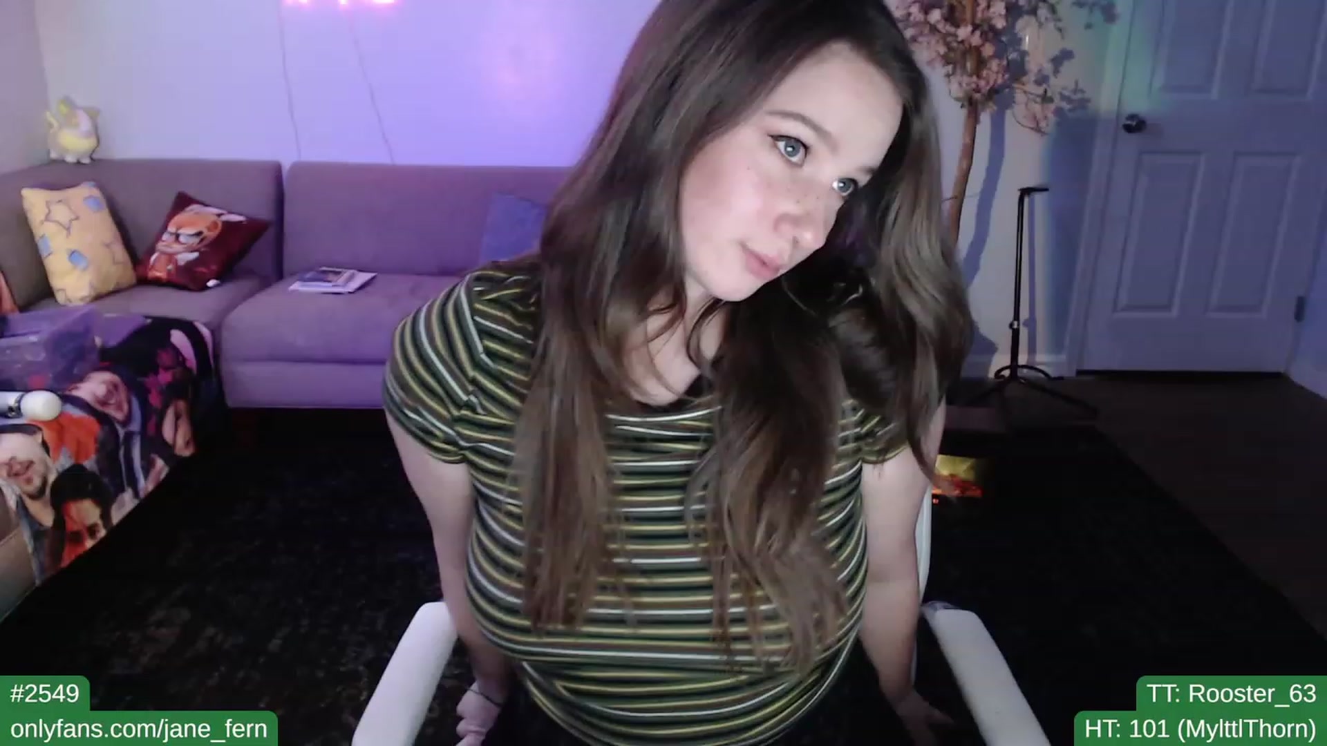 Gallery image thumbnail from Jane_Fern's myfreecams stream on, 03/21/2023, 01:54 image 17 of 20