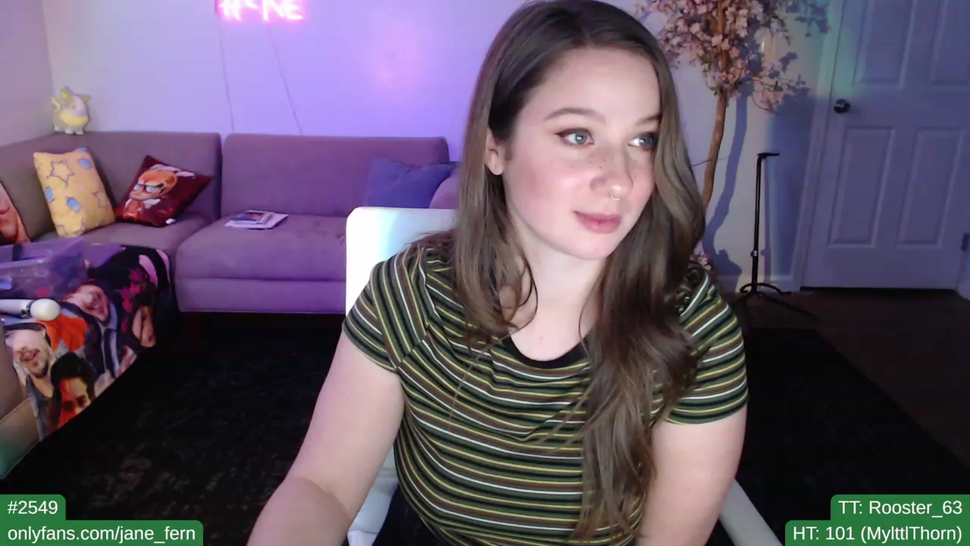 Gallery image thumbnail from Jane_Fern's myfreecams stream on, 03/21/2023, 02:35 image 6 of 20