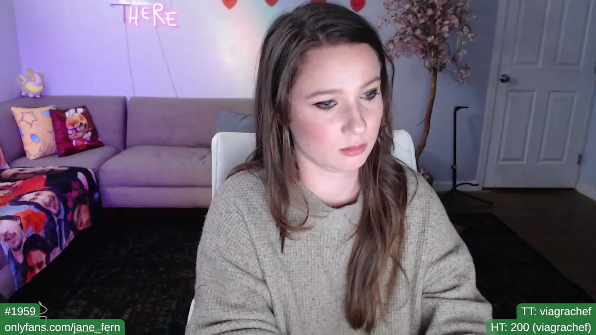 Gallery image thumbnail from Jane_Fern's myfreecams stream on, 03/23/2023, 01:05 image 16 of 20