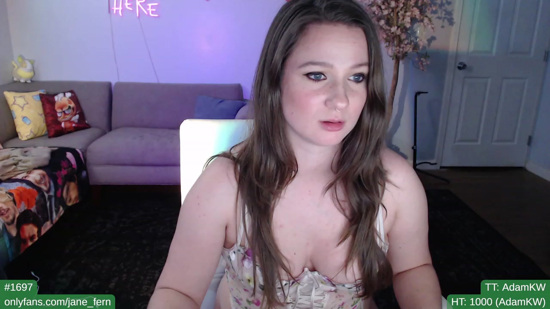 Gallery image thumbnail from Jane_Fern's myfreecams stream on, 03/23/2023, 02:36 image 18 of 20