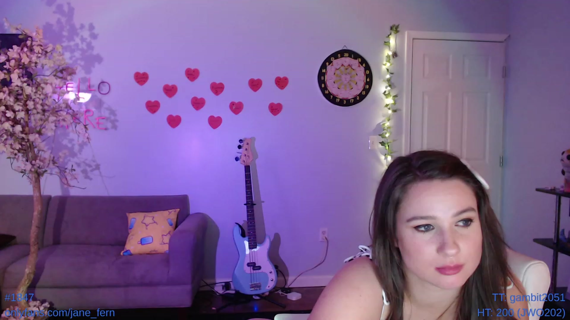 Gallery image thumbnail from Jane_Fern's myfreecams stream on, 04/12/2023, 04:28 image 17 of 20