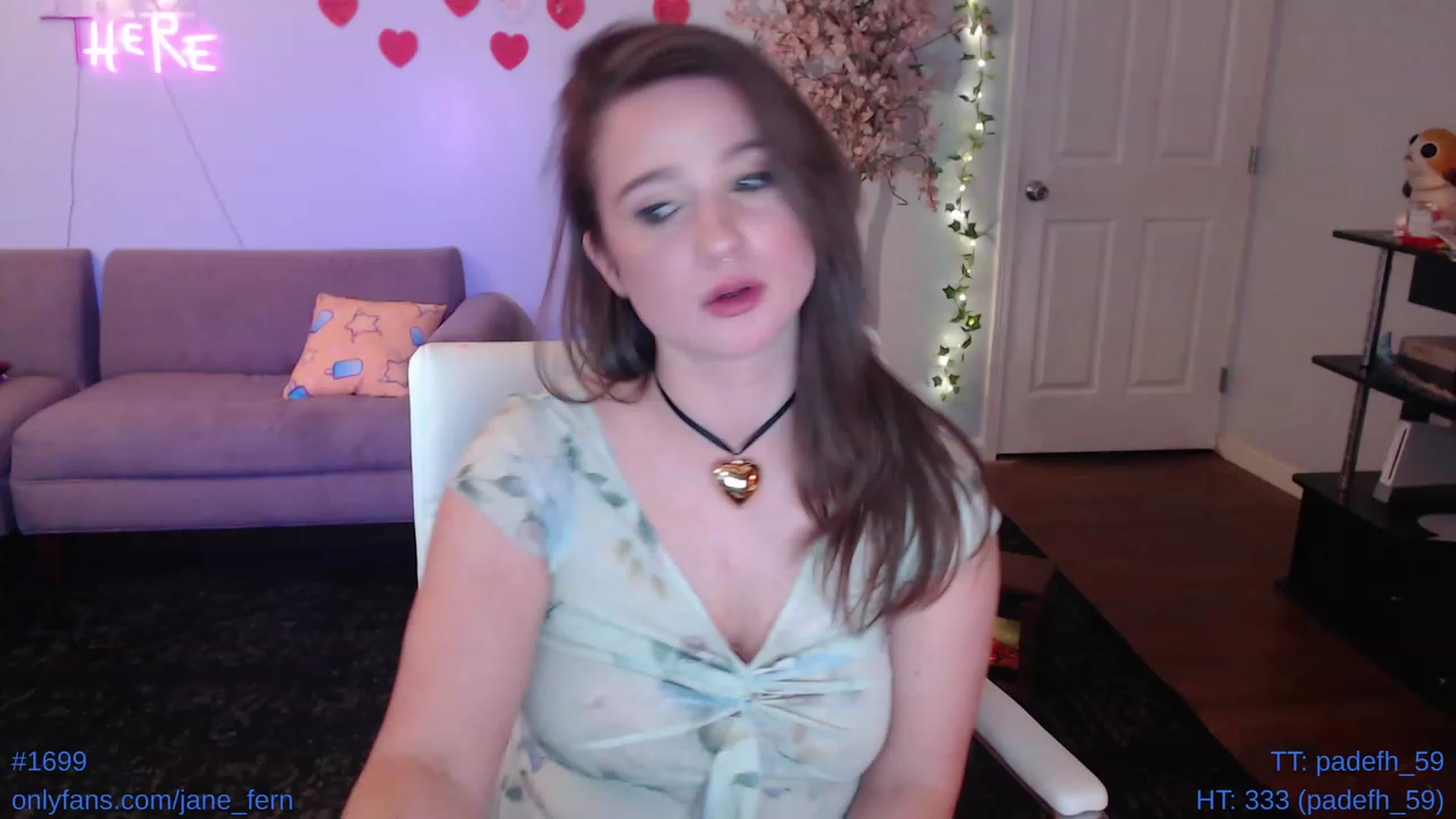 Gallery image thumbnail from Jane_Fern's myfreecams stream on, 04/25/2023, 03:05 image 7 of 20