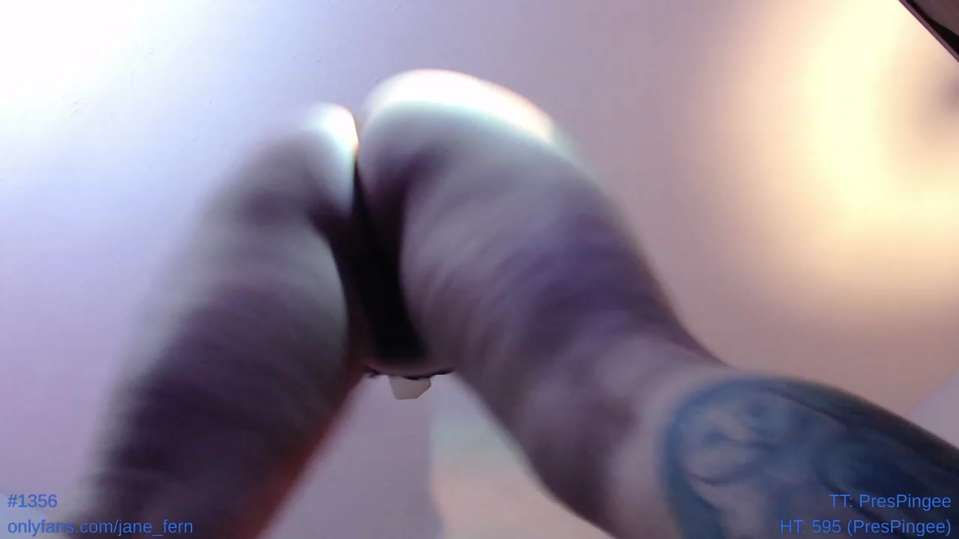 Gallery image thumbnail from Jane_Fern's myfreecams stream on, 04/27/2023, 02:47 image 20 of 20