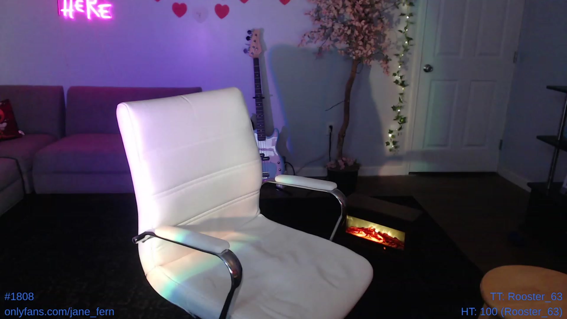 Gallery image thumbnail from Jane_Fern's myfreecams stream on, 05/02/2023, 02:00 image 19 of 20