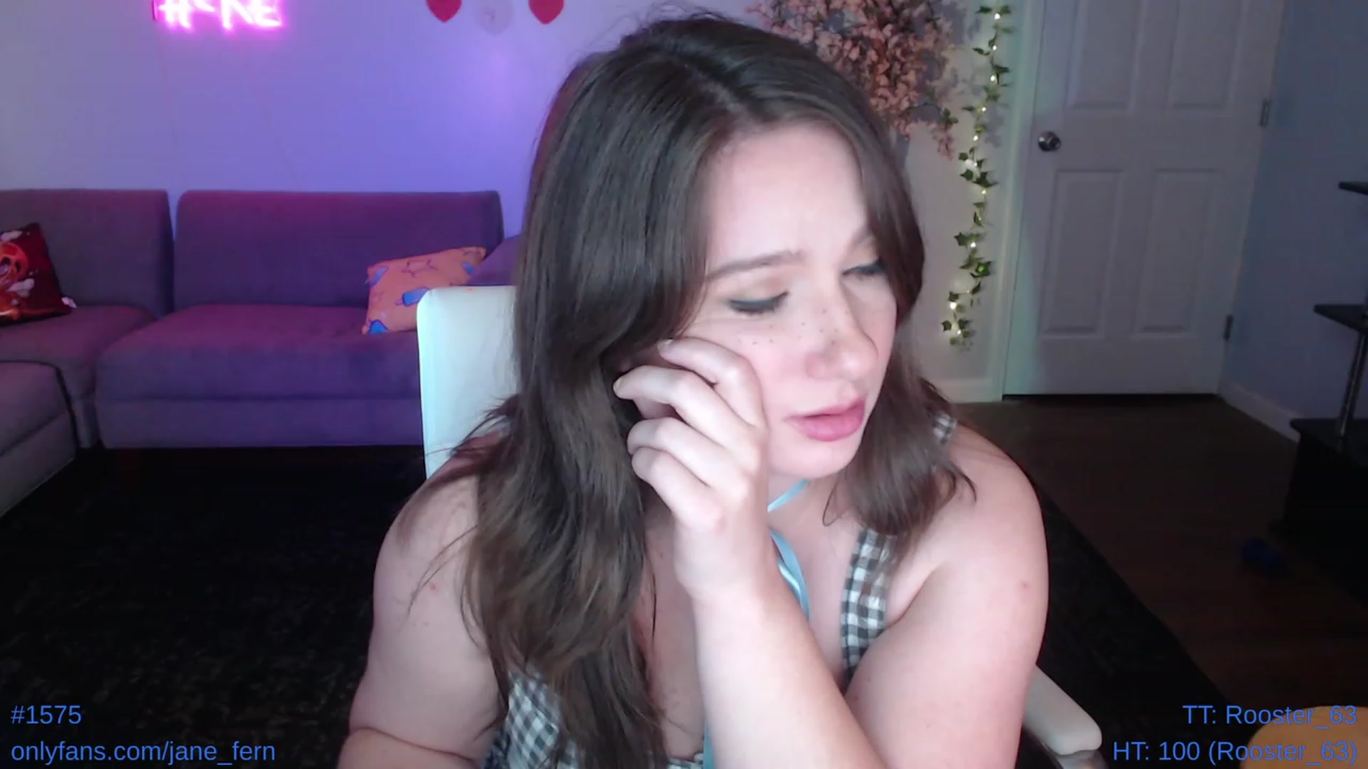 Gallery image thumbnail from Jane_Fern's myfreecams stream on, 05/02/2023, 02:44 image 5 of 20