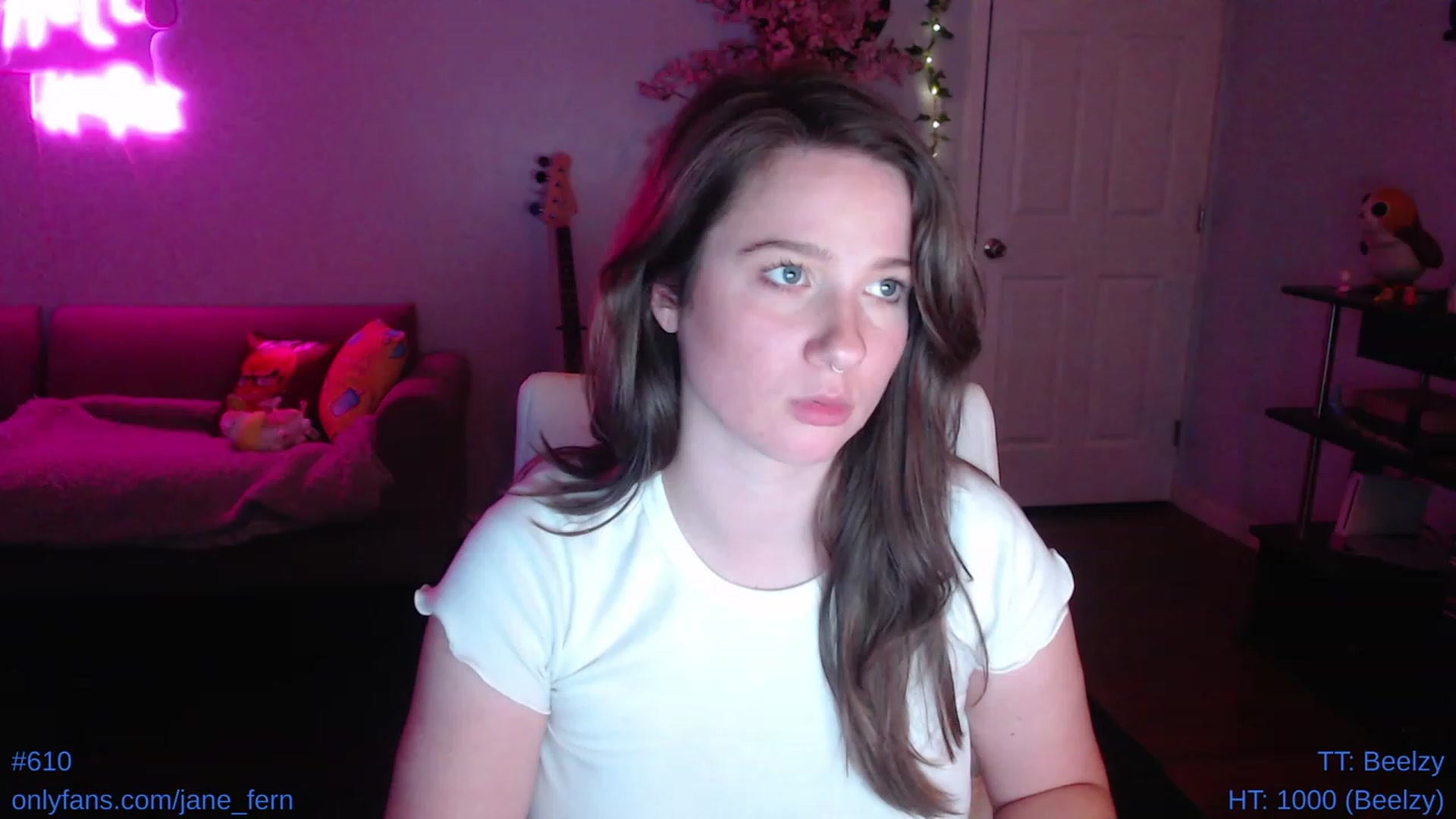 Gallery image thumbnail from Jane_Fern's myfreecams stream on, 05/13/2023, 06:36 image 5 of 20