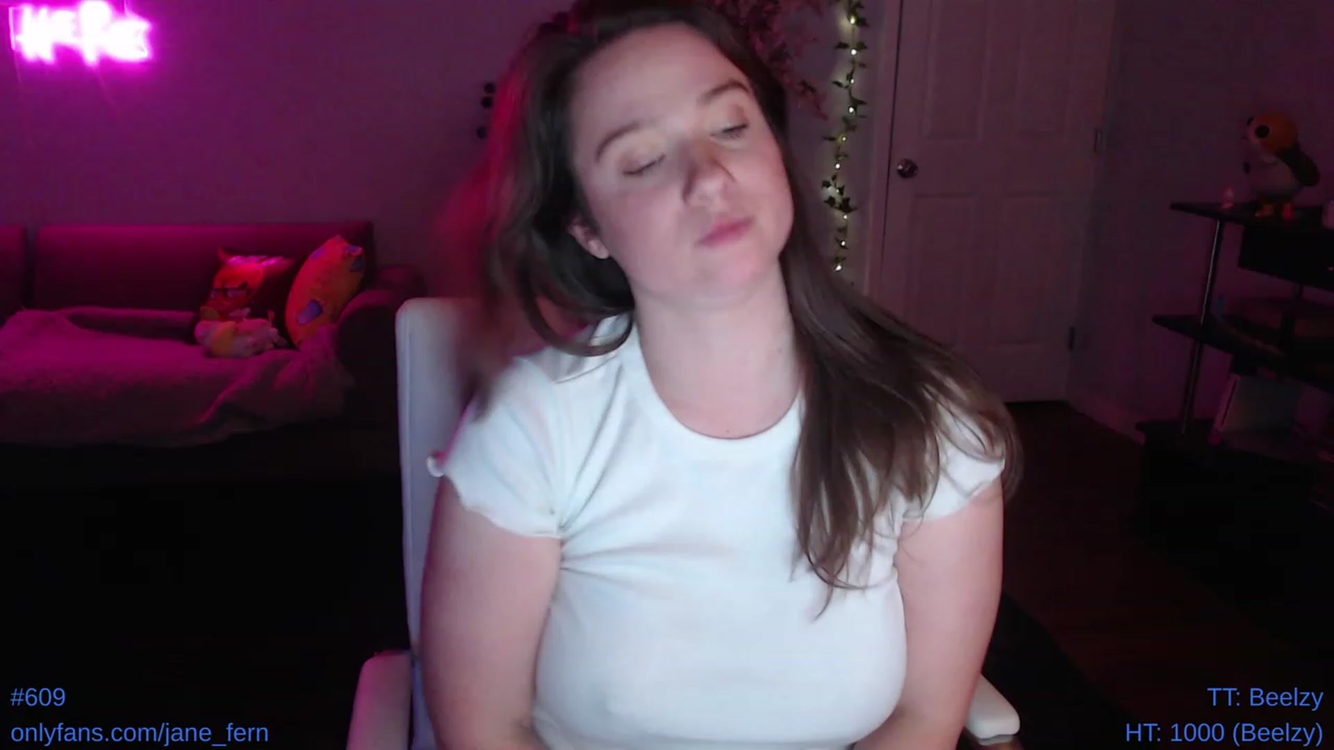 Gallery image thumbnail from Jane_Fern's myfreecams stream on, 05/13/2023, 06:36 image 19 of 20