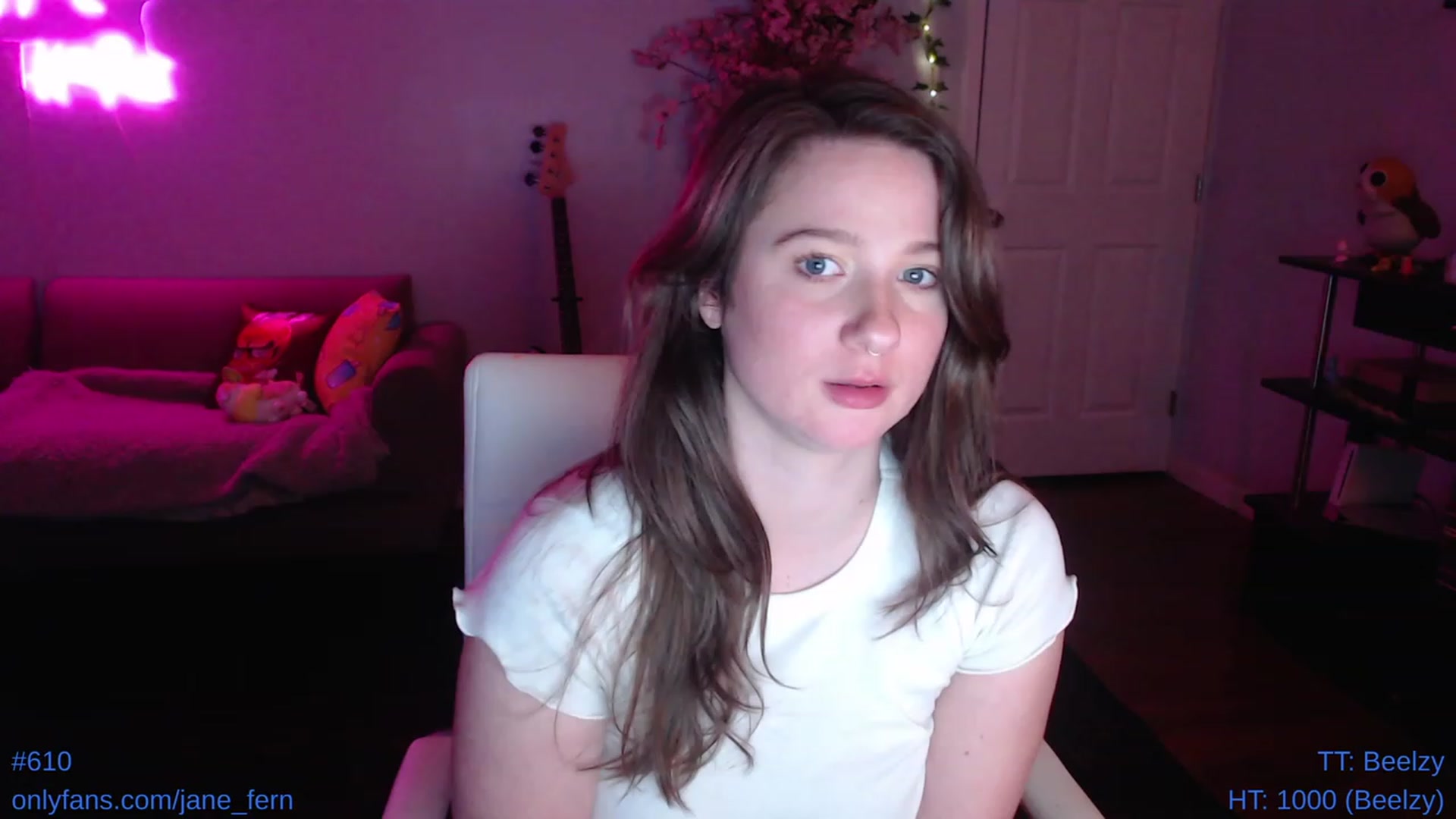 Gallery image thumbnail from Jane_Fern's myfreecams stream on, 05/13/2023, 06:36 image 8 of 20