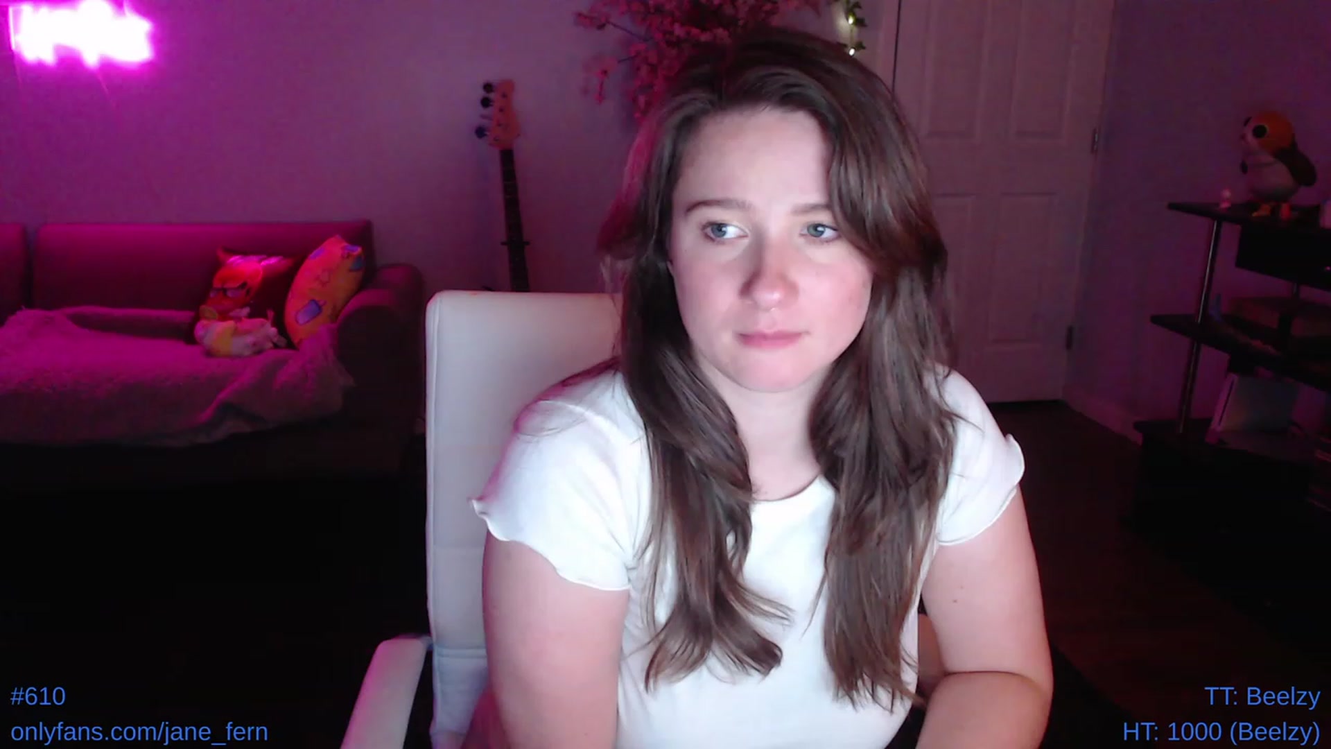 Gallery image thumbnail from Jane_Fern's myfreecams stream on, 05/13/2023, 06:36 image 13 of 20