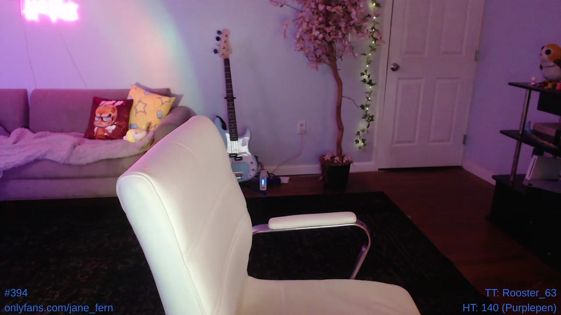 Gallery image thumbnail from Jane_Fern's myfreecams stream on, 05/18/2023, 05:30 image 17 of 20