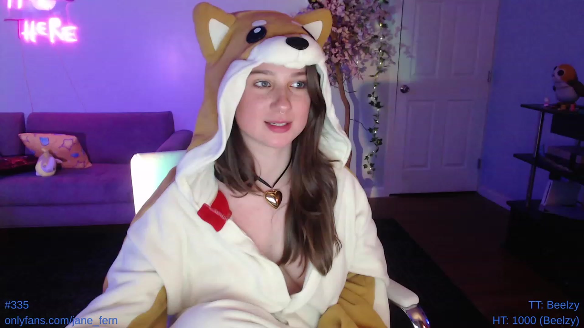 Gallery image thumbnail from Jane_Fern's myfreecams stream on, 05/20/2023, 06:26 image 8 of 20
