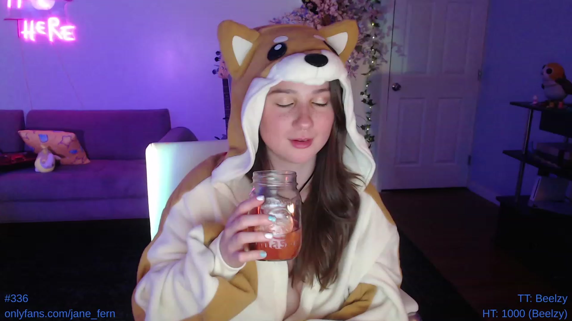 Gallery image thumbnail from Jane_Fern's myfreecams stream on, 05/20/2023, 06:26 image 5 of 20