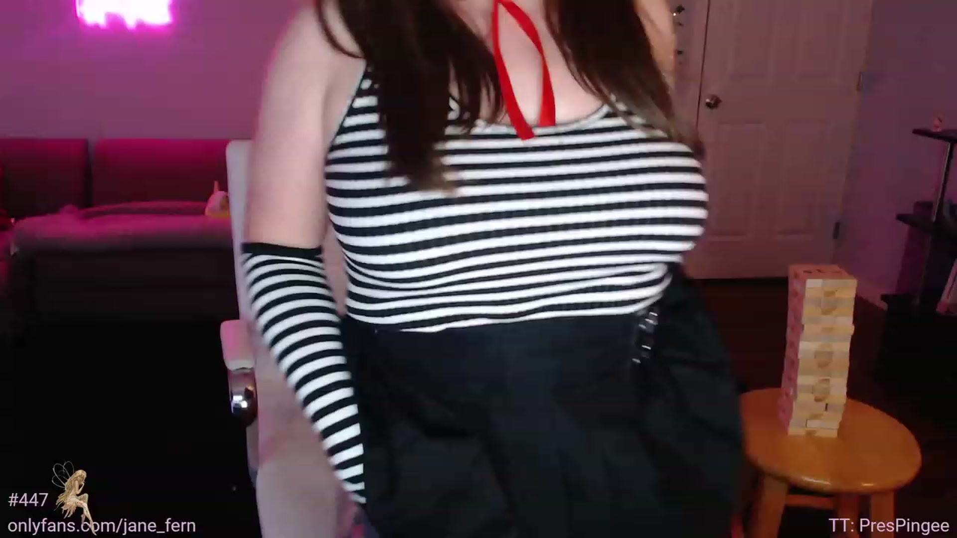 Gallery image thumbnail from Jane_Fern's myfreecams stream on, 05/31/2023, 01:54 image 18 of 20
