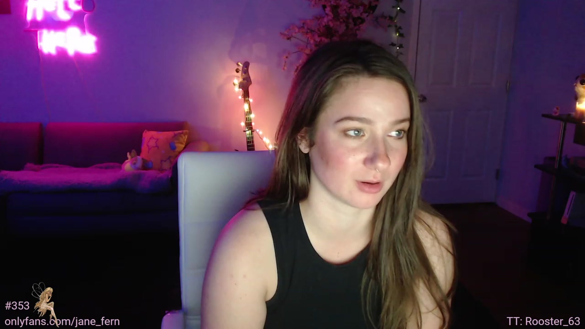 Gallery image thumbnail from Jane_Fern's myfreecams stream on, 06/01/2023, 03:51 image 9 of 20