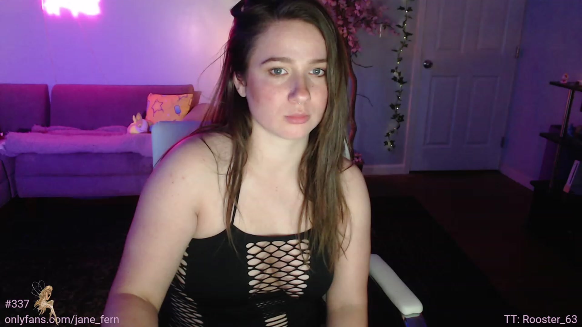 Gallery image thumbnail from Jane_Fern's myfreecams stream on, 06/01/2023, 03:51 image 18 of 20
