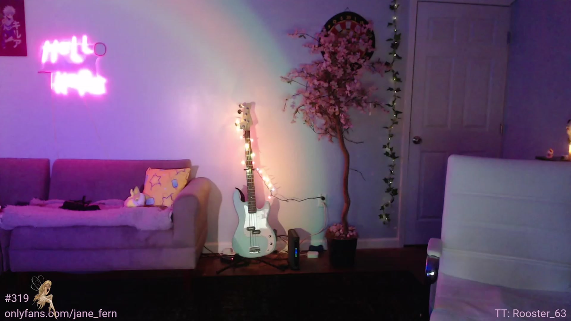 Gallery image thumbnail from Jane_Fern's myfreecams stream on, 06/01/2023, 04:13 image 8 of 20