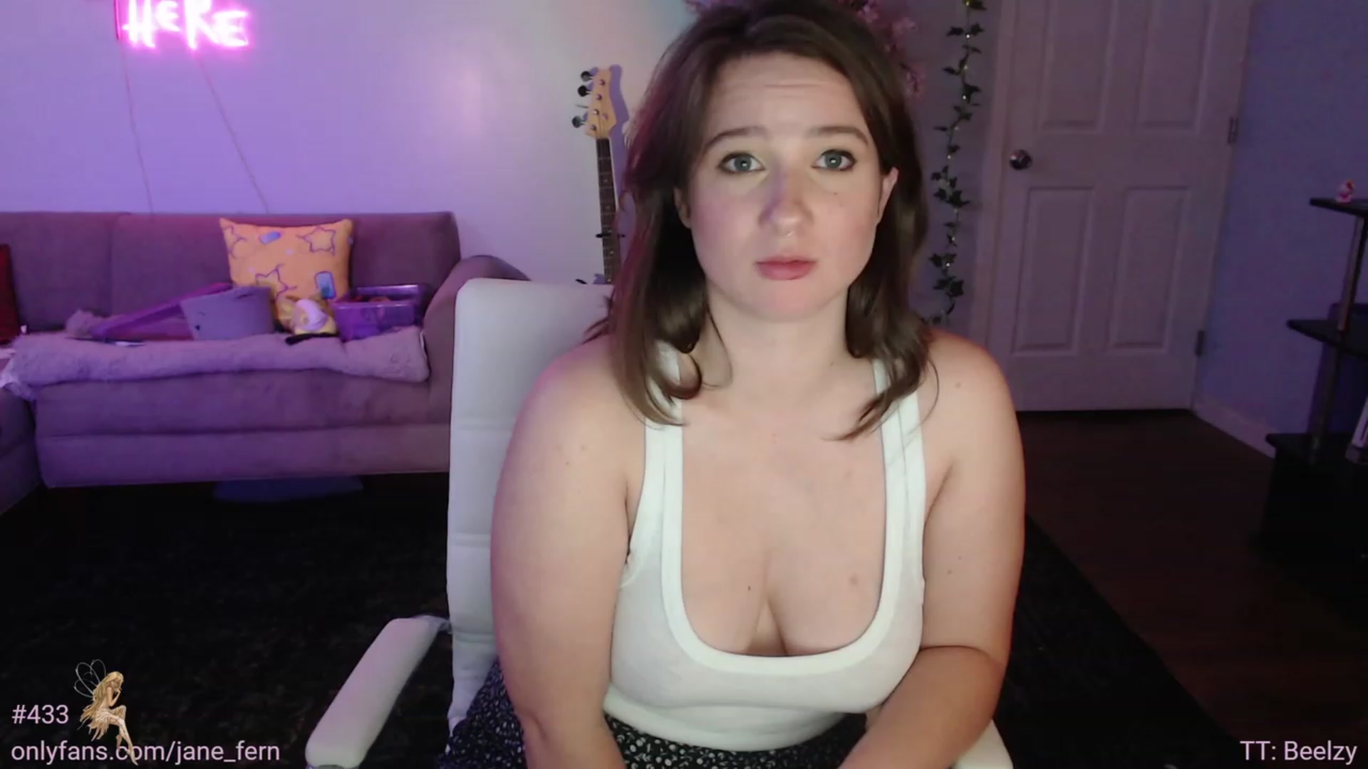 Gallery image thumbnail from Jane_Fern's myfreecams stream on, 06/09/2023, 04:59 image 8 of 20