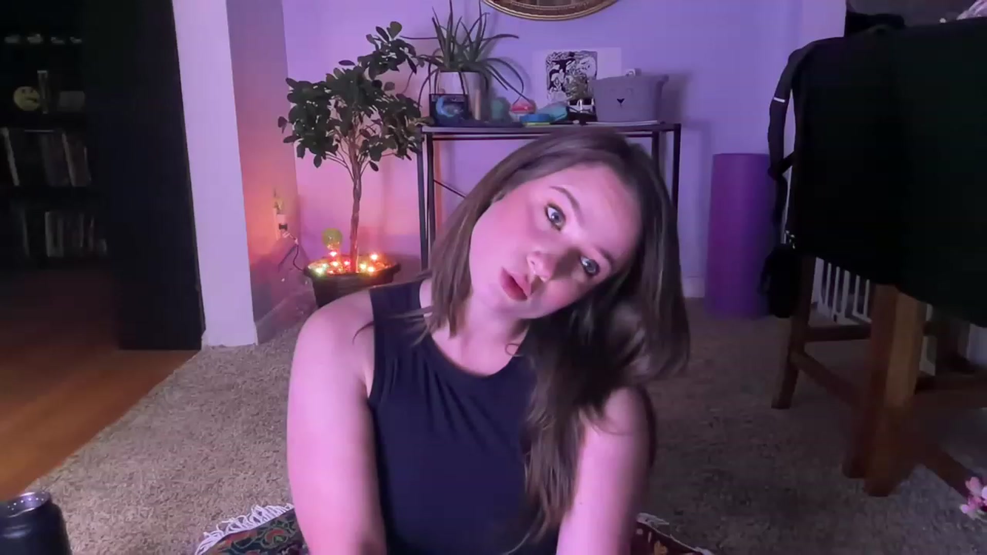 Gallery image thumbnail from Jane_Fern's myfreecams stream on, 06/14/2023, 05:02 image 8 of 20