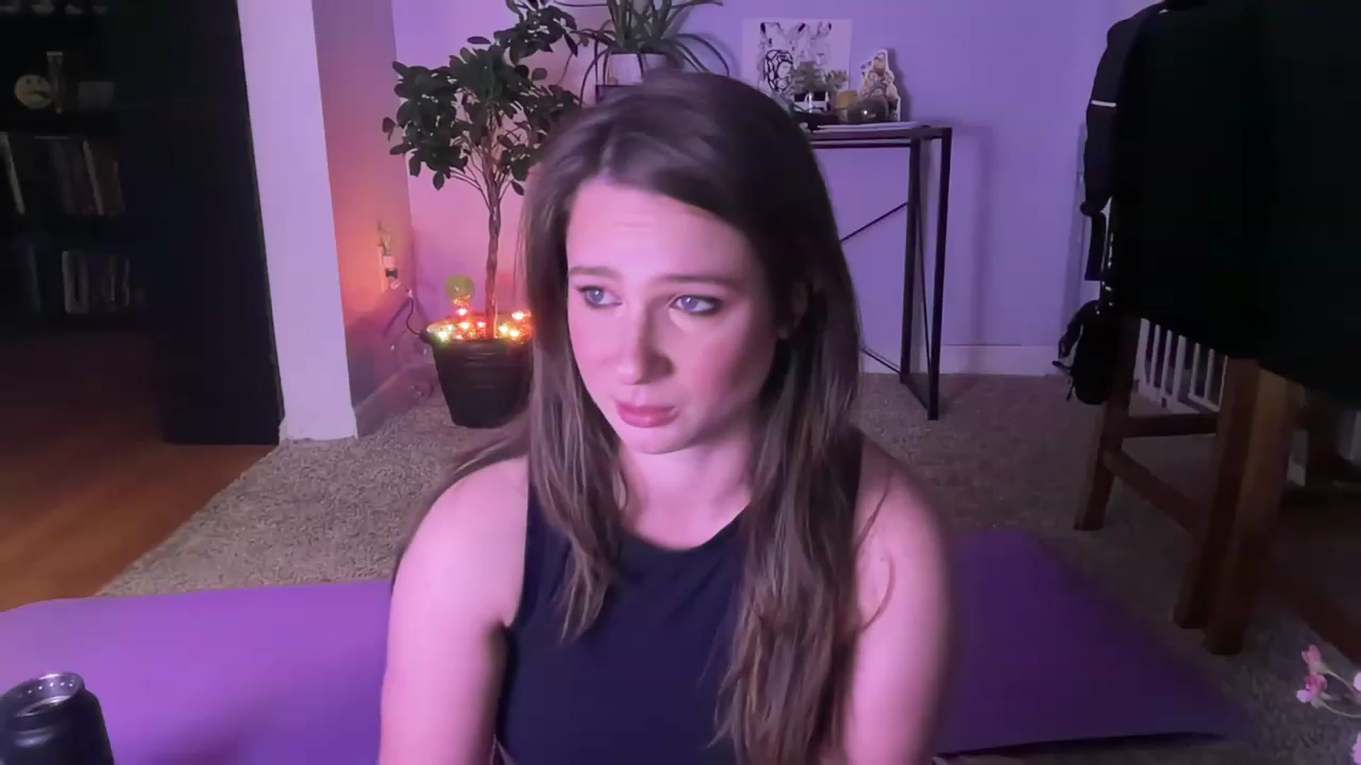 Gallery image thumbnail from Jane_Fern's myfreecams stream on, 06/14/2023, 05:23 image 1 of 20