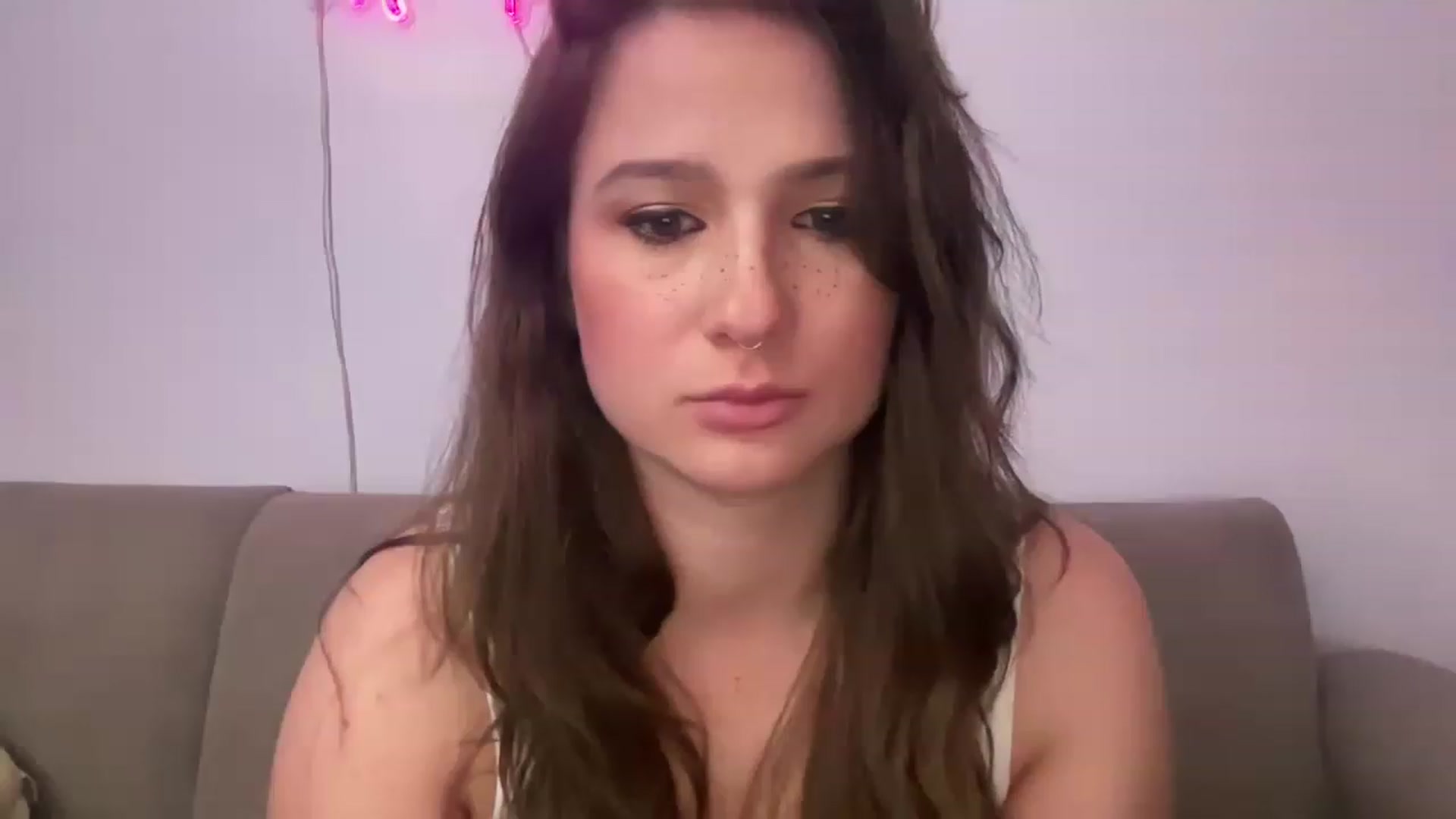 Gallery image thumbnail from Jane_Fern's myfreecams stream on, 06/21/2023, 03:27 image 5 of 20