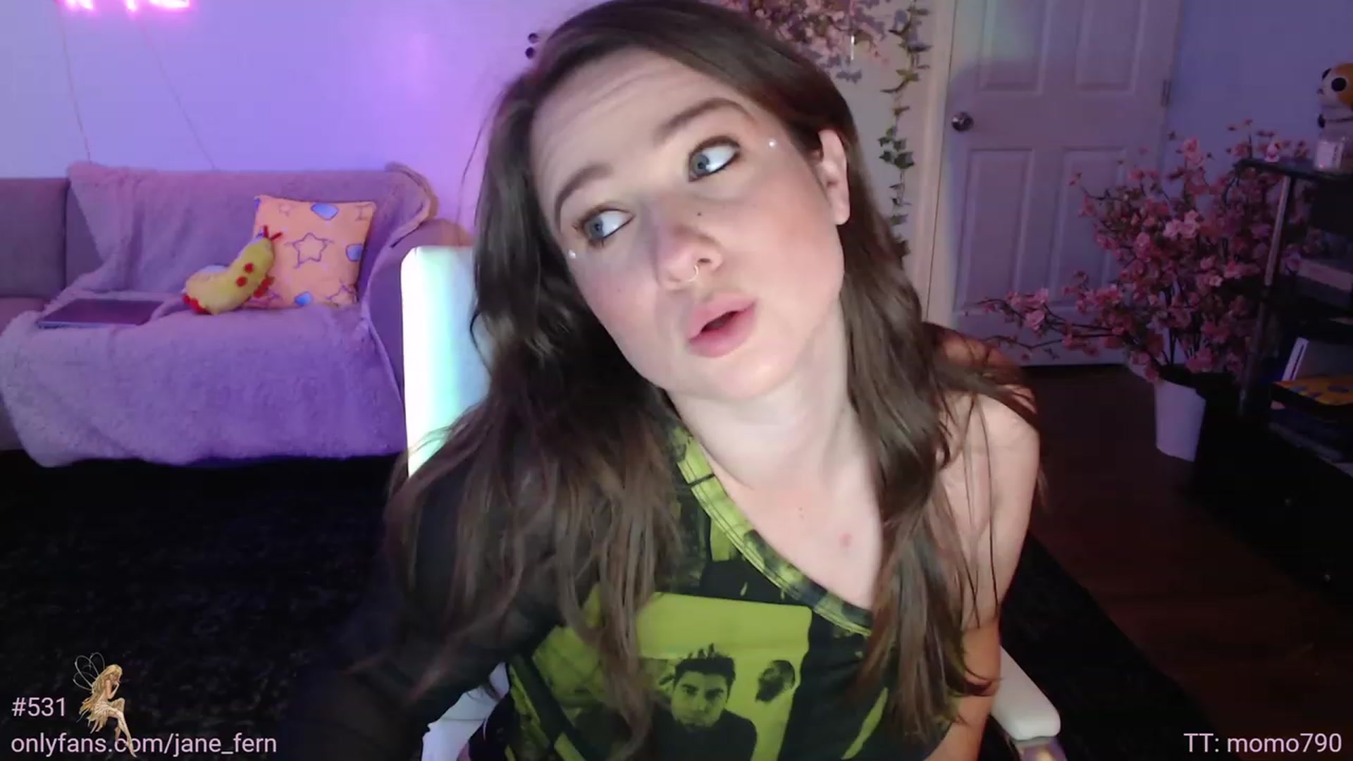 Gallery image thumbnail from Jane_Fern's myfreecams stream on, 07/12/2023, 01:36 image 5 of 20