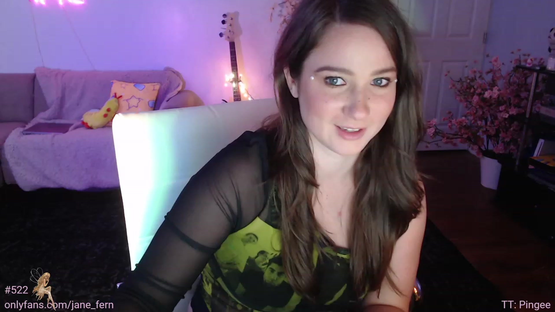 Gallery image thumbnail from Jane_Fern's myfreecams stream on, 07/12/2023, 01:36 image 17 of 20