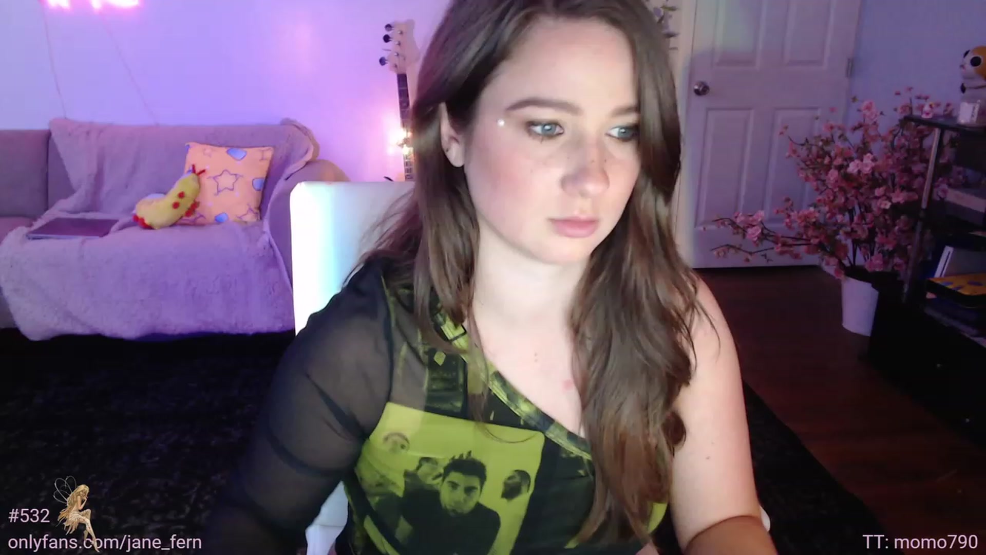 Gallery image thumbnail from Jane_Fern's myfreecams stream on, 07/12/2023, 01:36 image 8 of 20