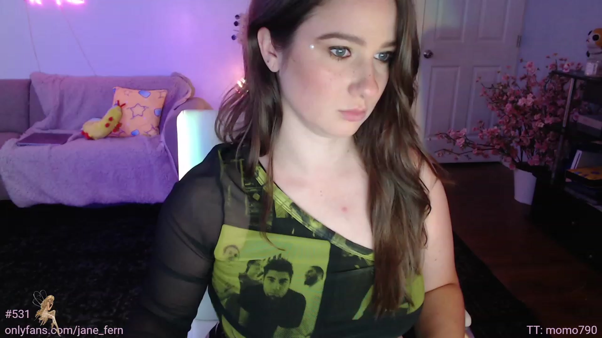 Gallery image thumbnail from Jane_Fern's myfreecams stream on, 07/12/2023, 01:36 image 6 of 20